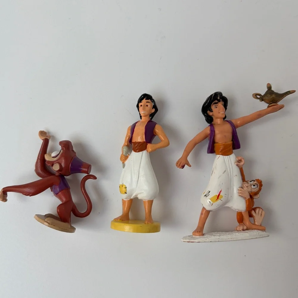 Disney’s Aladdin Small Figures Lot Princess Jasmine Genie‎ Abu Sultan Lamp